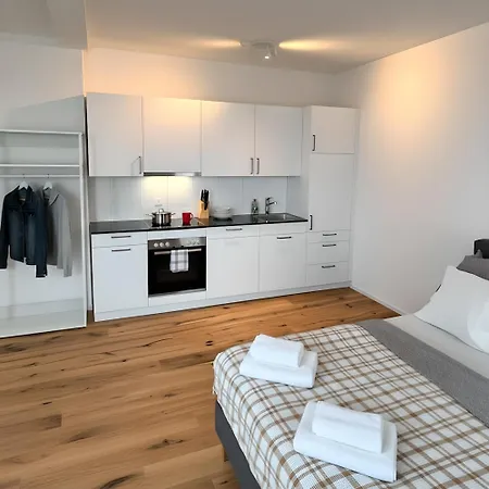 Apartman Modernes, Renoviertes Naehe Dem Zentrum Kostenloses Parken